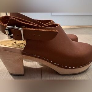 Lotto’s Swedish Clogs. Size 35. Leather. Sling back. 2.5” heel.